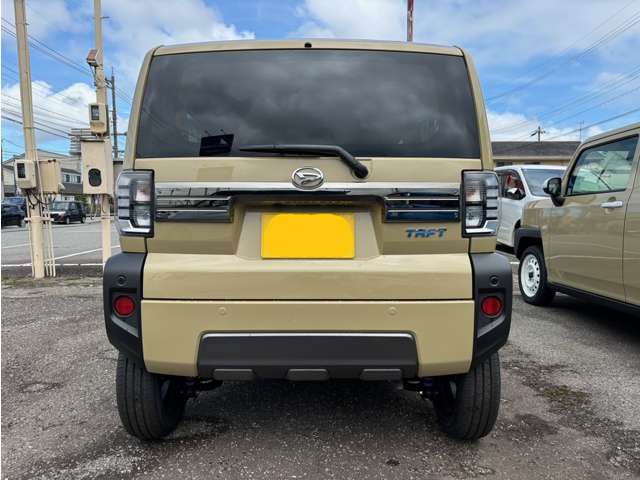 Daihatsu Taft 5
