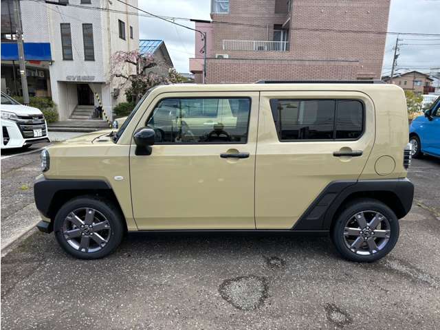 Daihatsu Taft 7