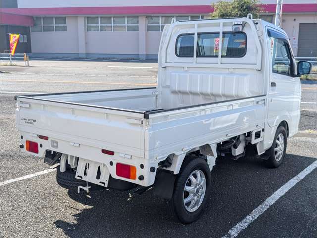 Mitsubishi Minicab Truck 7
