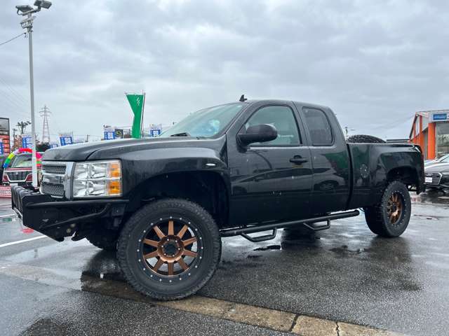 Chevrolet Silverado 8