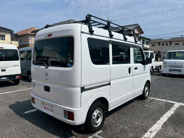 Nissan NV100 Clipper 5