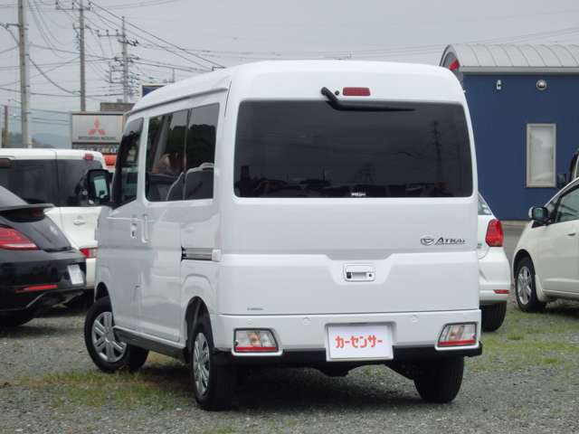 Daihatsu Atrai 7