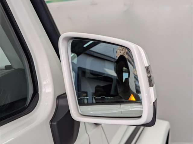 Mercedes-Benz G-Class 11