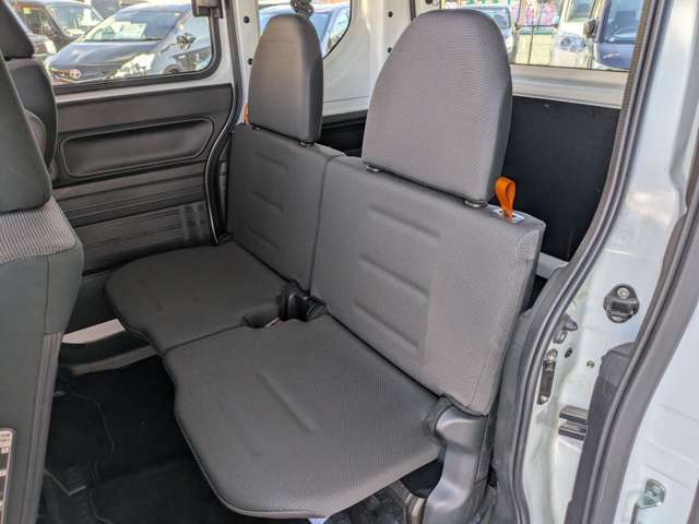 Honda N-VAN 12