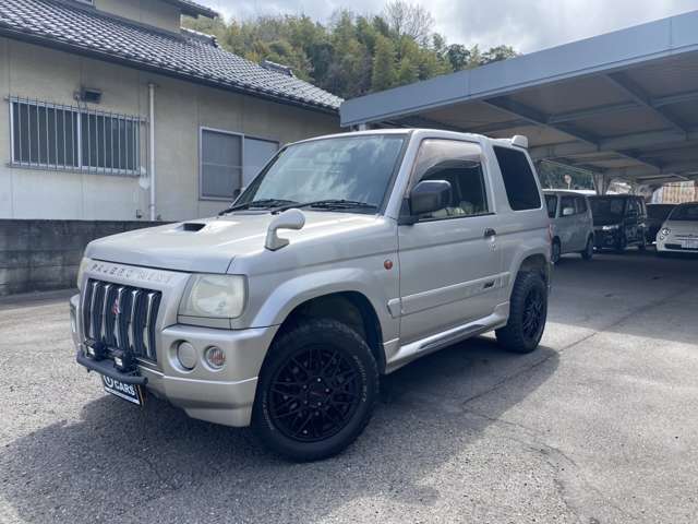 Mitsubishi Pajero Mini 4