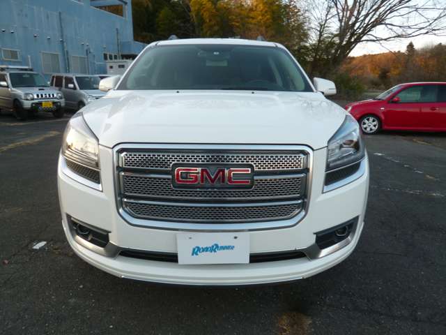 GMC アカディア 5
