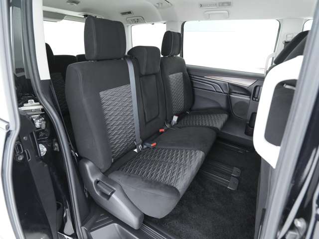Mitsubishi Delica D:5 7