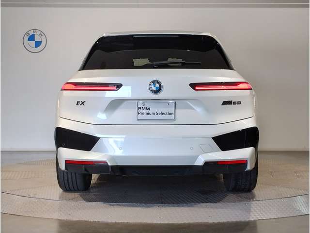 BMW iX 9