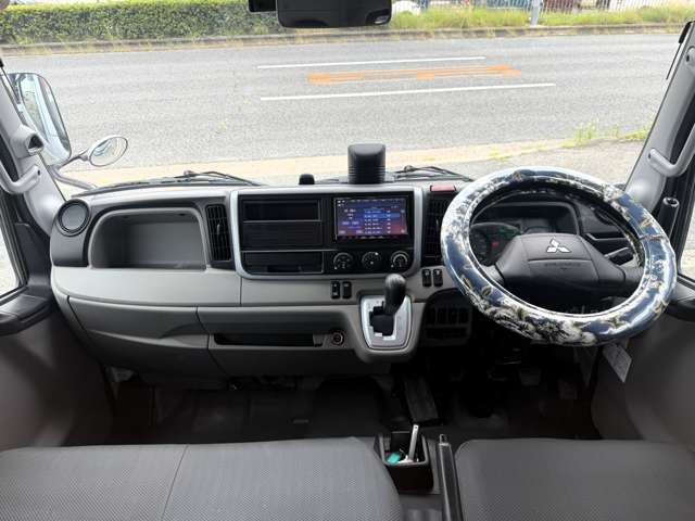 Mitsubishi Fuso Canter 3