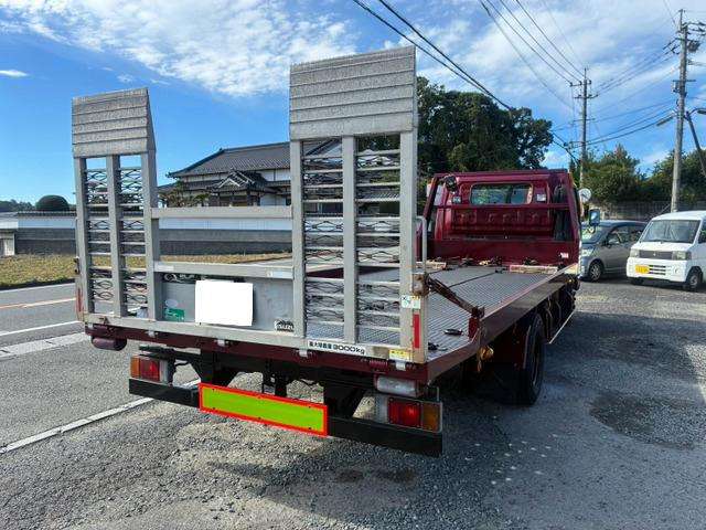 Isuzu Elf 9