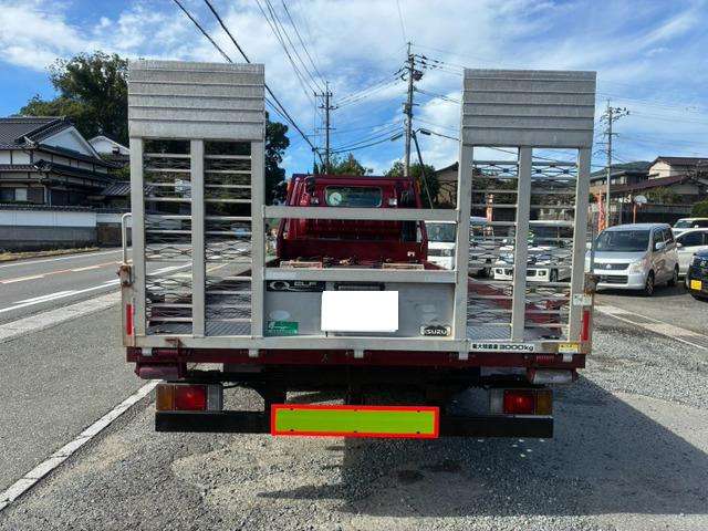 Isuzu Elf 10