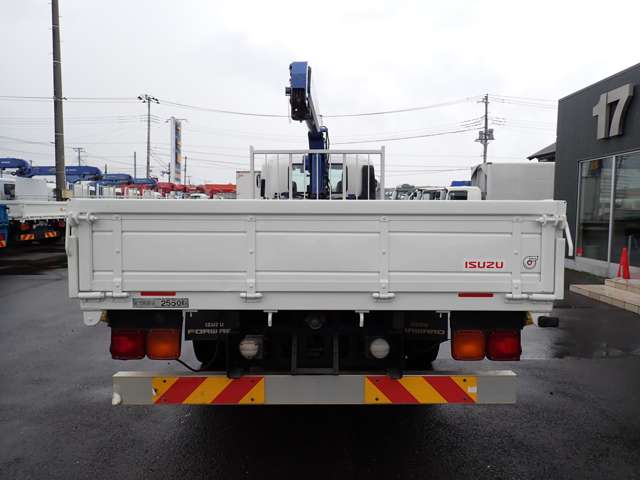 Isuzu Forward 8