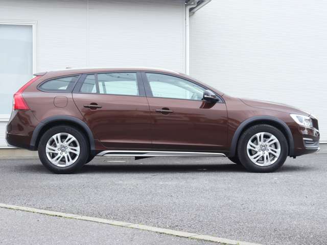 Volvo V60 Cross Country 7