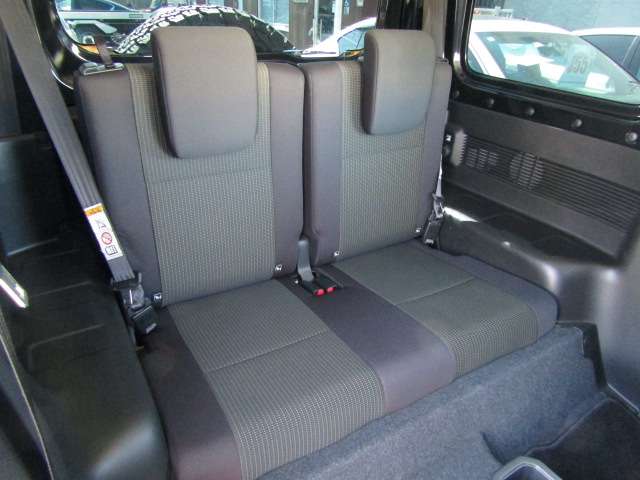 Suzuki Jimny Sierra 6