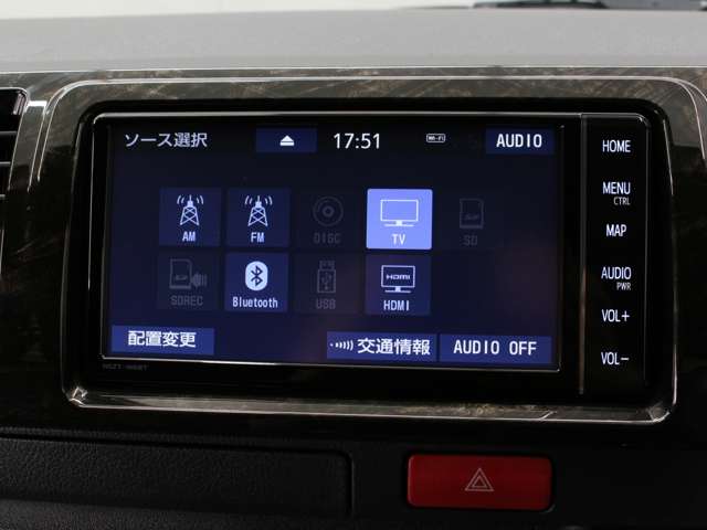 Toyota Hiace Van 5
