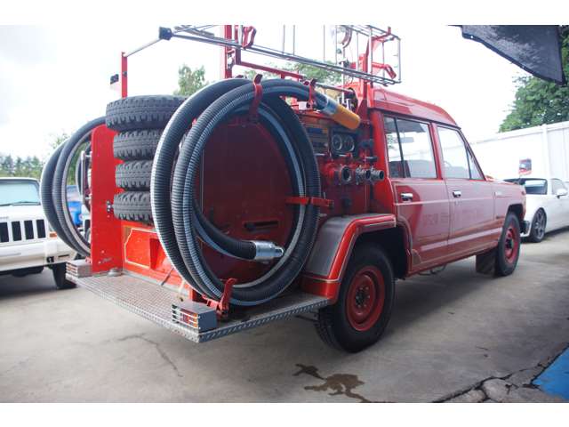 Nissan Safari 4