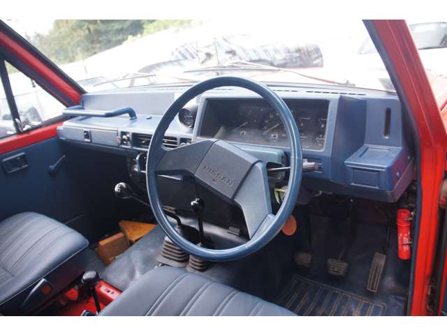 Nissan Safari 7