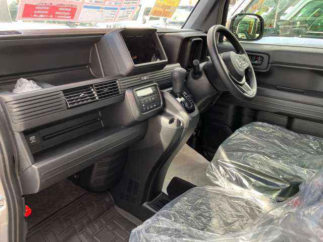 Honda N-VAN 12