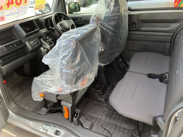Honda N-VAN 10