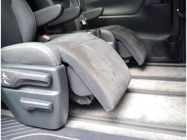 Toyota Alphard 12