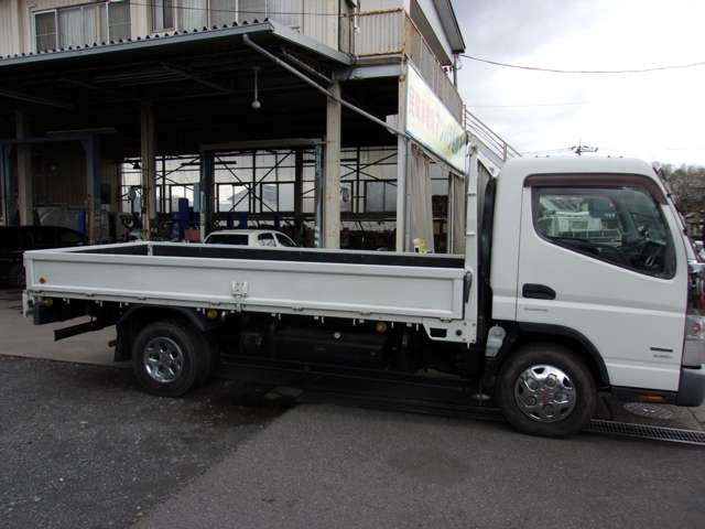 Mitsubishi Fuso Canter 5