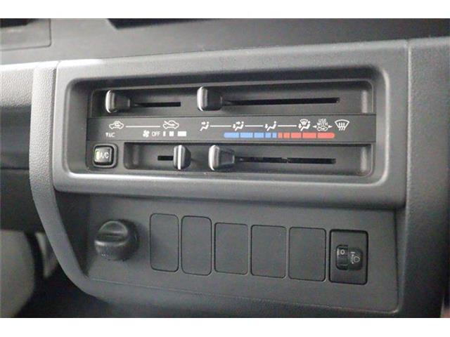 Daihatsu Hijet Truck 6