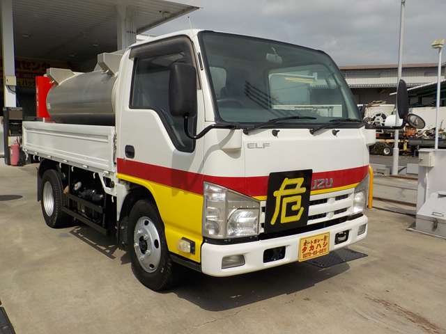 Isuzu Elf 7