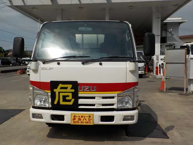 Isuzu Elf 8