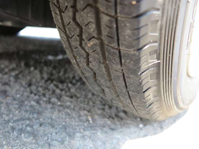 Mitsubishi ランサーカーゴ 11