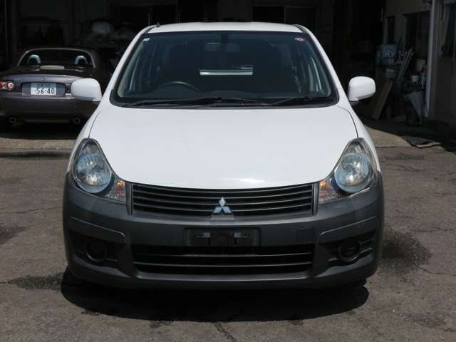 Mitsubishi ランサーカーゴ 2
