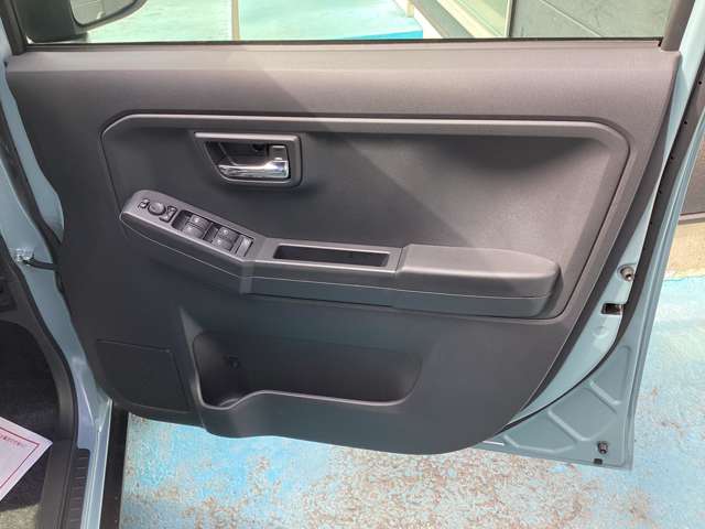 Daihatsu Taft 6