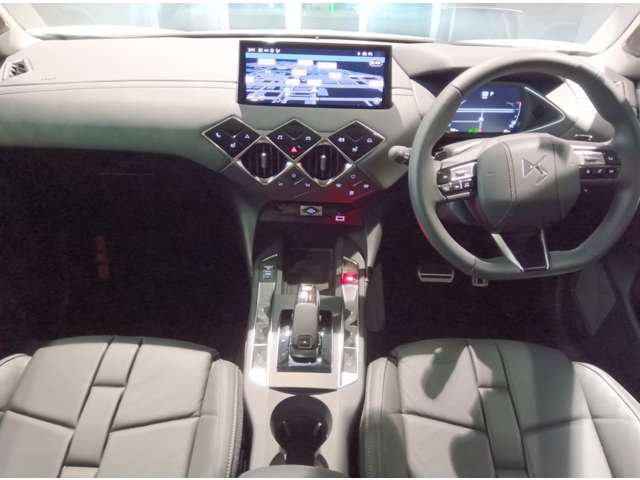 DS Automobiles DS3 12