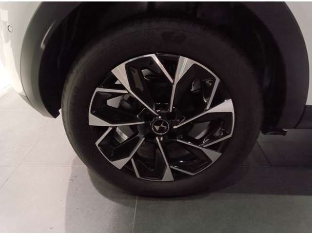 DS Automobiles DS3 10