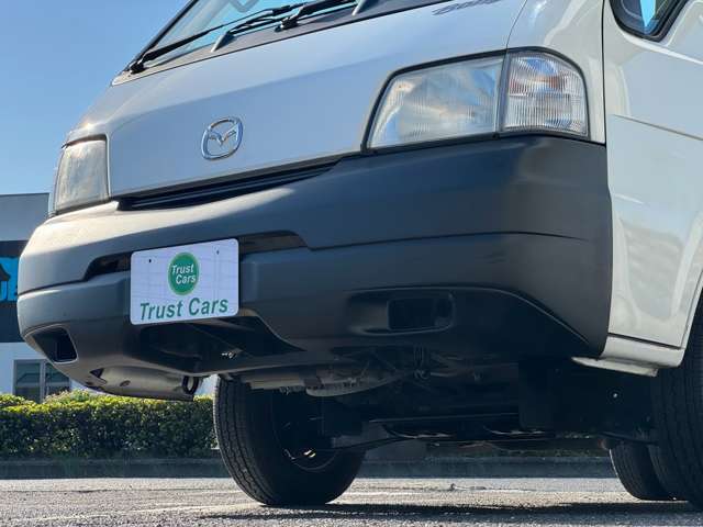 Mazda Bongo Truck 9