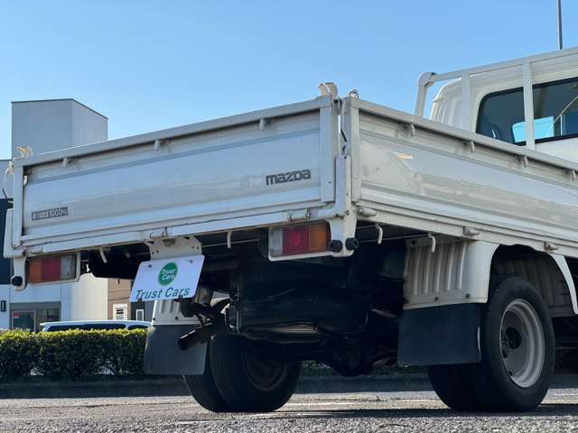 Mazda Bongo Truck 10