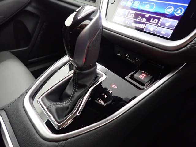 Subaru Legacy Outback 11