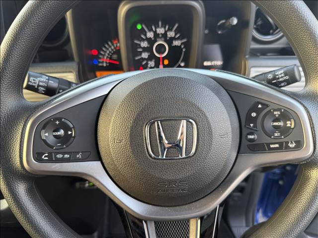 Honda N-VAN 8