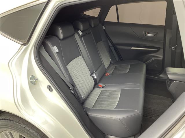 Toyota Harrier 10