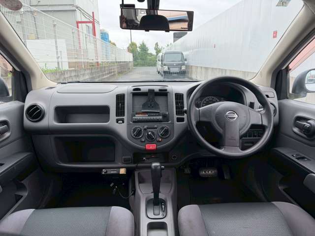 Nissan AD 9
