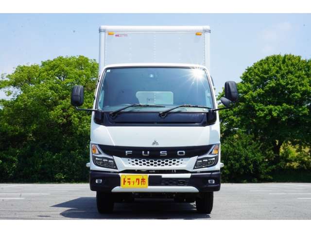 Mitsubishi Fuso Canter 5