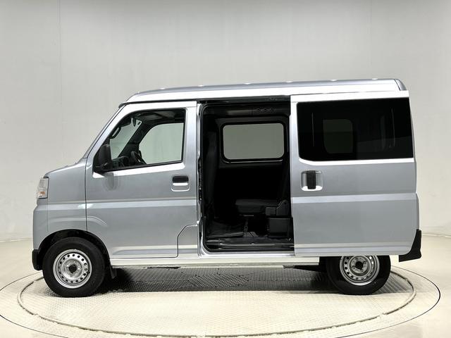Daihatsu Hijet Cargo 8