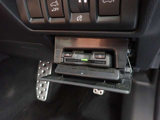 Subaru Legacy Outback 6