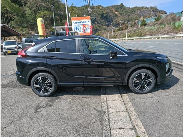 Mitsubishi Eclipse Cross 11