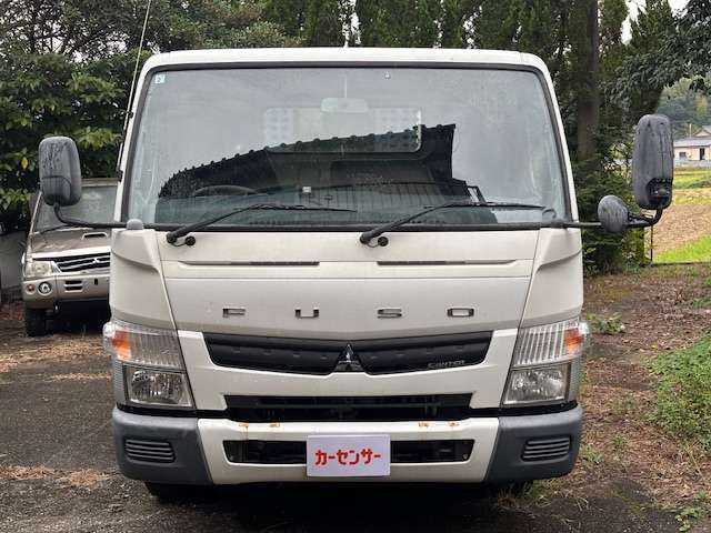 Mitsubishi Fuso Canter 2