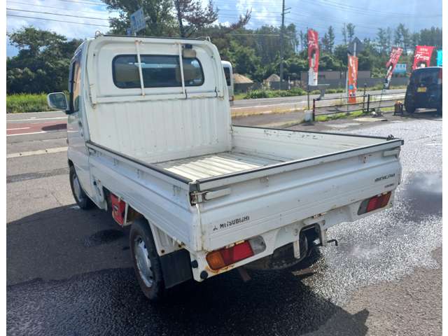 Mitsubishi Minicab Truck 5
