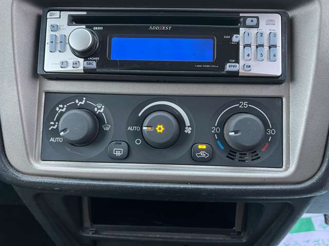 Mitsubishi Pajero iO 12