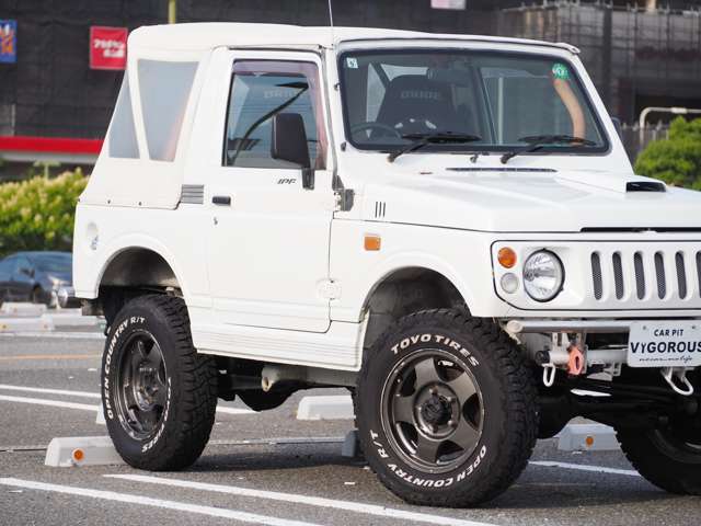 Suzuki Jimny 6