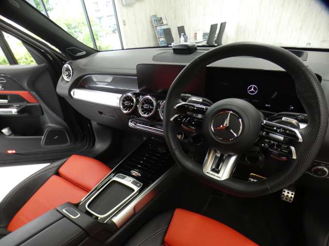 Mercedes-Benz GLB 7