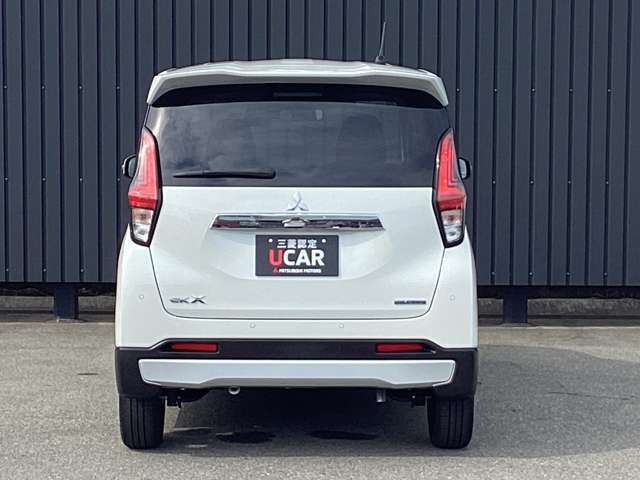 Mitsubishi eK X 11