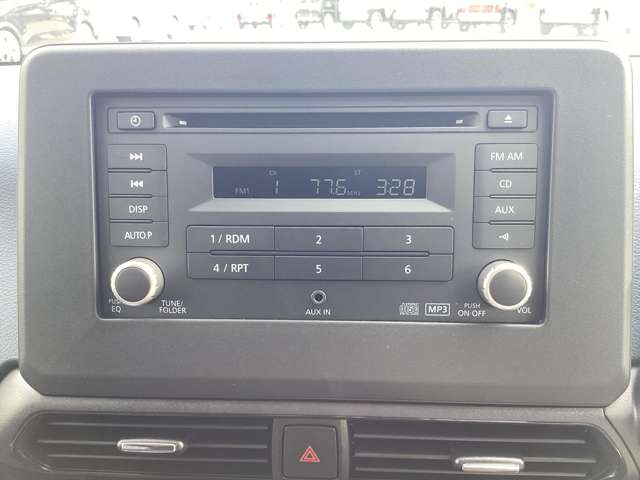 Mitsubishi eK X 4